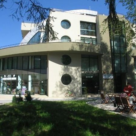 Evridika Hotel Devin Extérieur photo