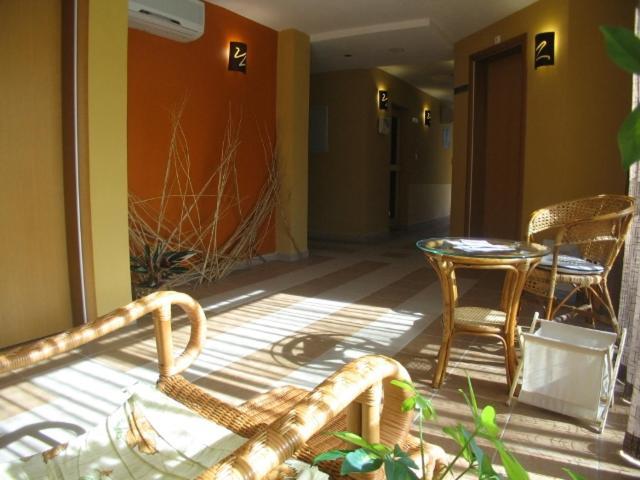 Evridika Hotel Devin Extérieur photo